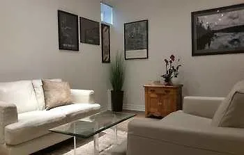 Inglis House Daire Toronto Kanada